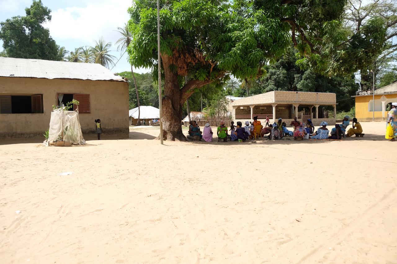 Centre Touristique Et Culturel Casamance Casa de hóspedes Diakene Ouolof Exterior foto