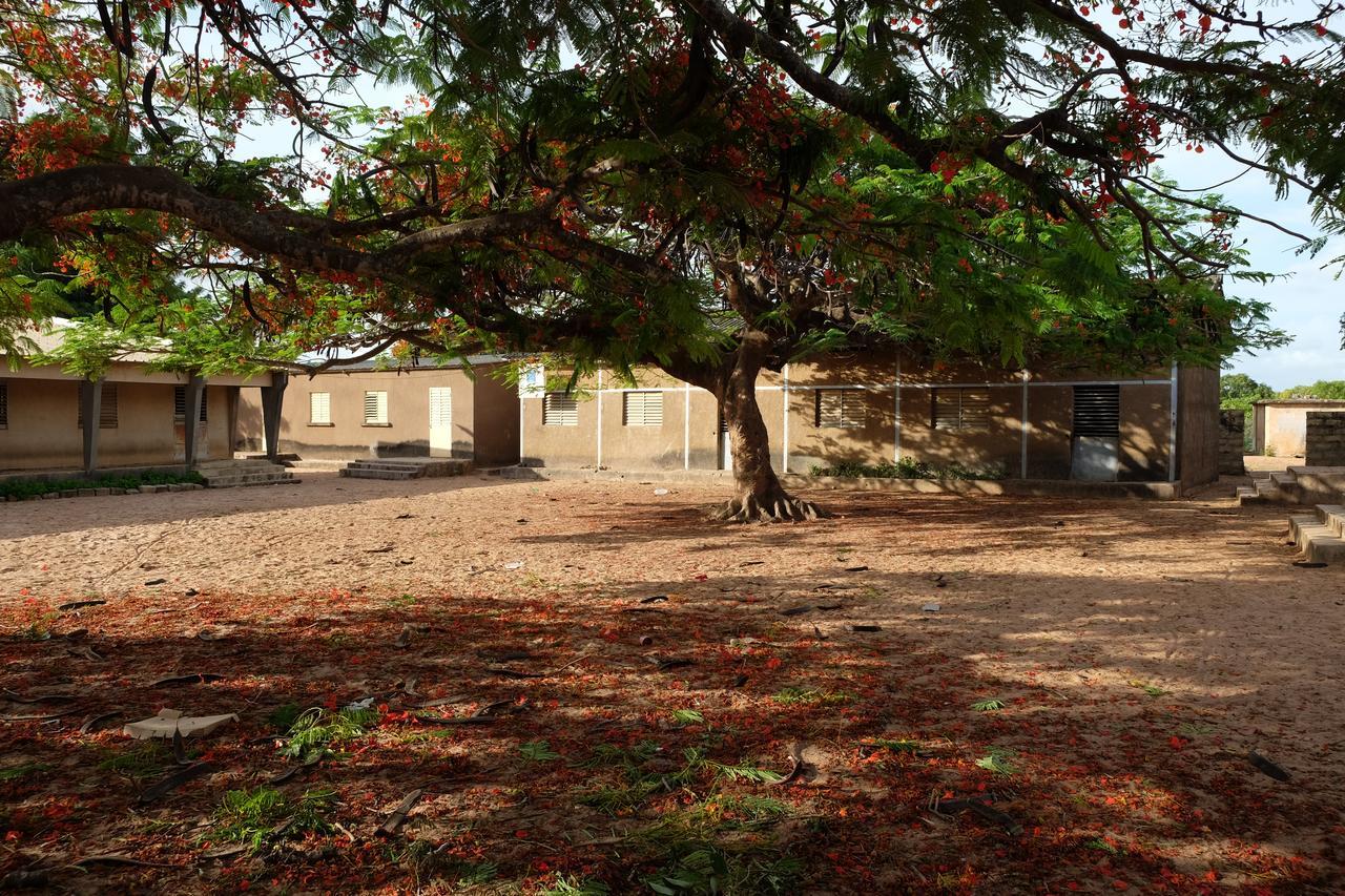 Centre Touristique Et Culturel Casamance Casa de hóspedes Diakene Ouolof Exterior foto